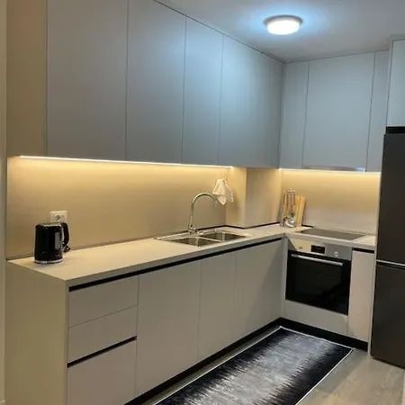 Διαμέρισμα Luxury Next To Us Embassy *