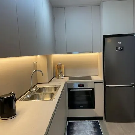 Luxury Next To Us Embassy Apartment Tirana