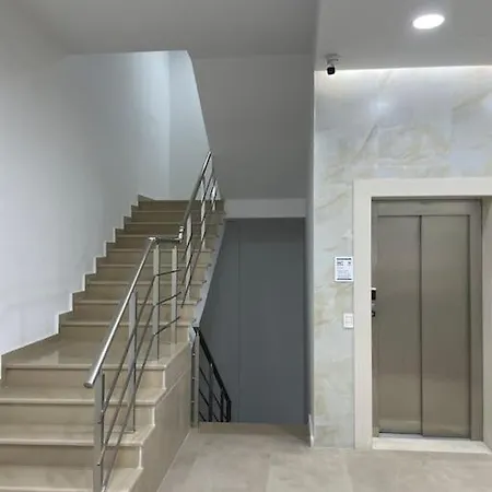 Apartment Luxury Next To Us Embassy Tirana